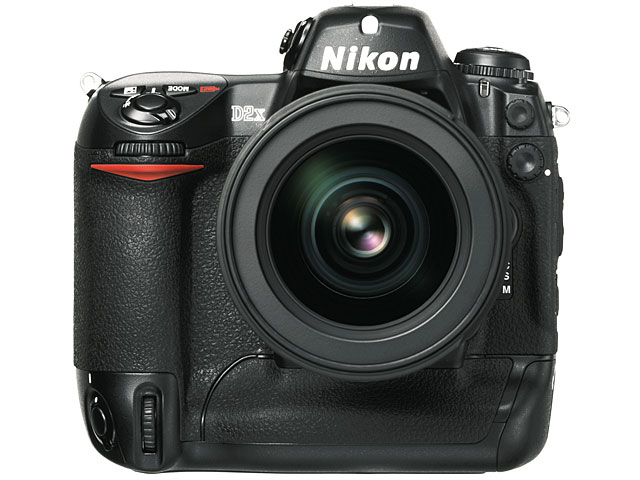 Nikon D2X