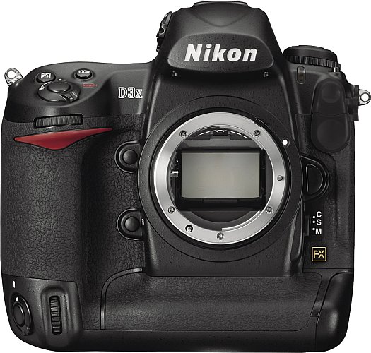 Nikon D3X - remontas, objektyvo taisymas