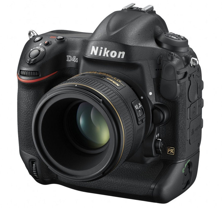 Nikon D4s - remontas, objektyvo taisymas