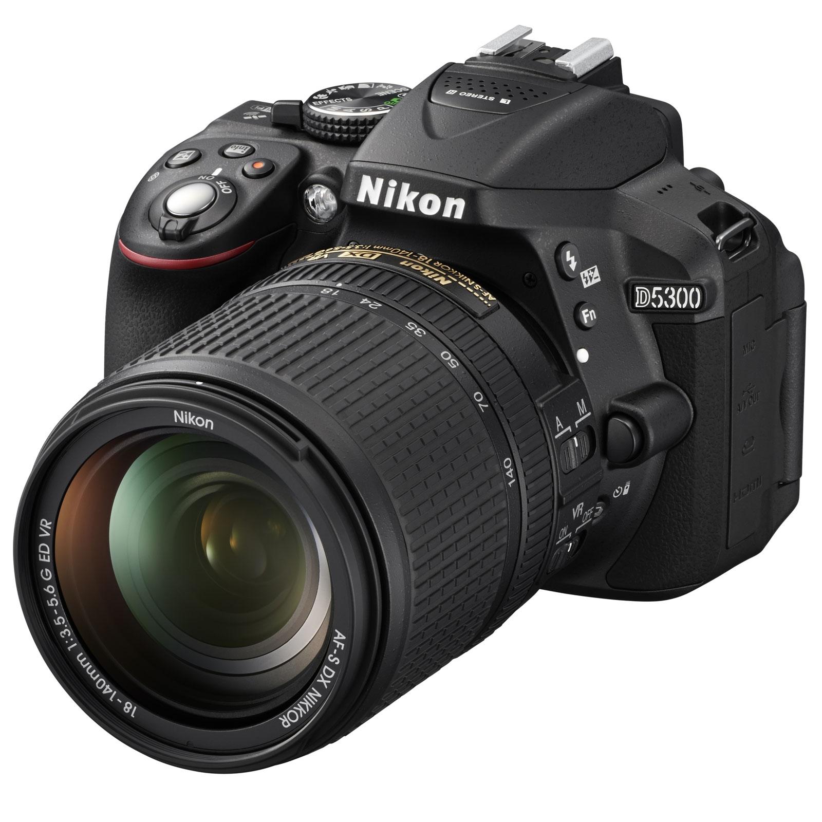 Nikon D5300 - remontas, objektyvo taisymas