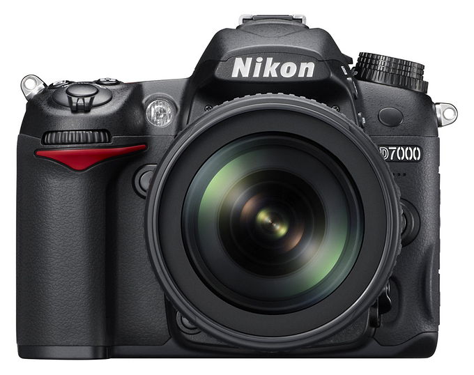 Nikon D7000 - remontas, objektyvo taisymas