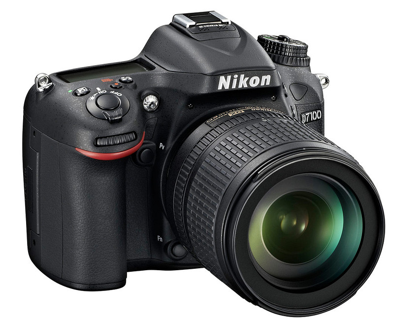 Nikon D7100 - remontas, objektyvo taisymas